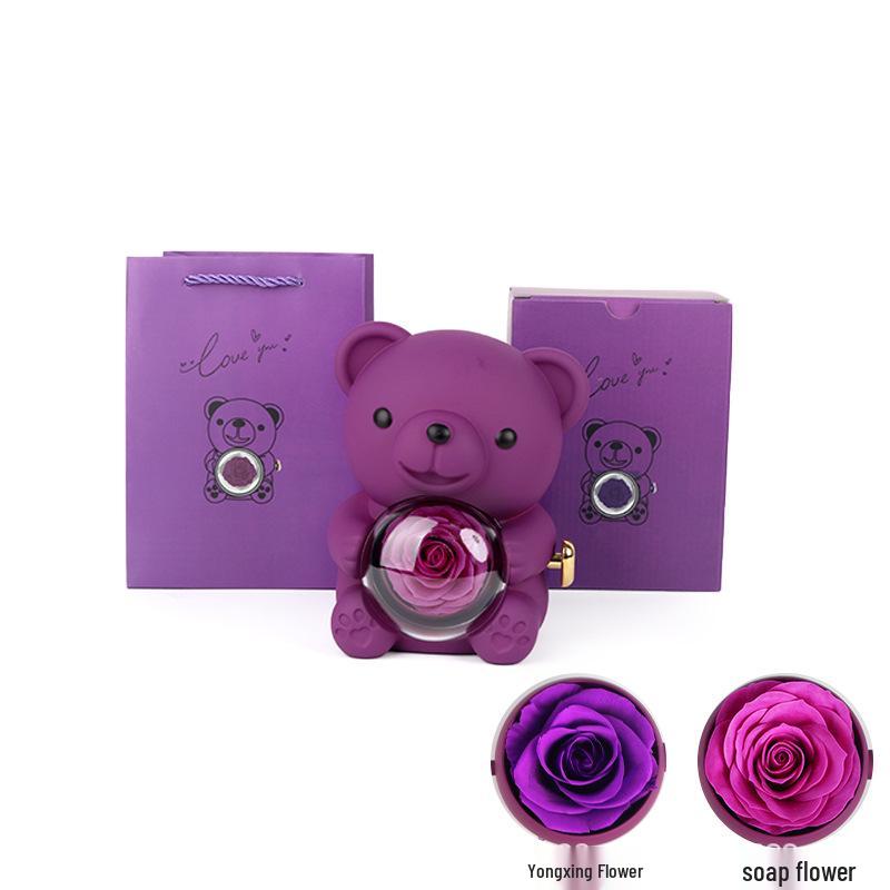 Подарочная коробка ко Дню Святого Валентина: Плюшевый мишка с стабилизированными розами и кольцом-подвеской