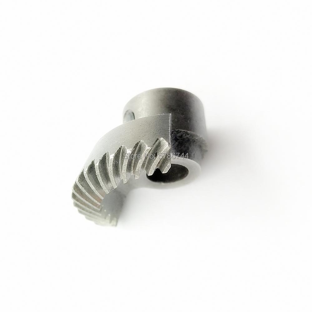 Ingranaggio Albero Inferiore #V620473000 #V620075000 #V620074000 per Singer 1725,1748,3116,8275,2250,2259,2263,ecc Macchina da cucire domestica