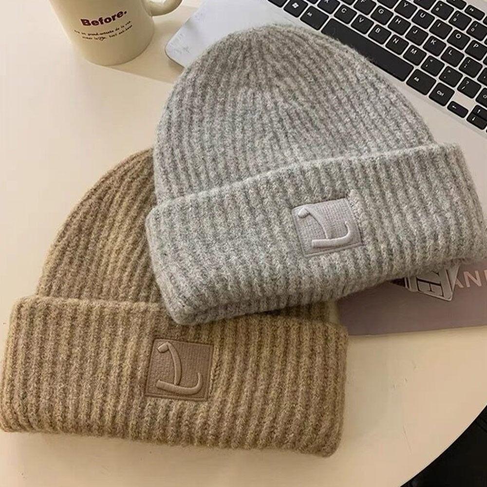 Windproof Warm Hat Solid Color Knitted Cap Winter Warm Beanies  Women