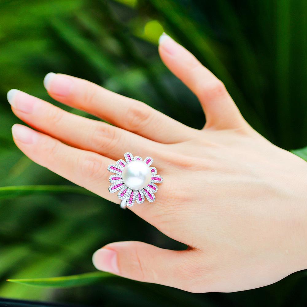 CMM Jewelry Resizable Luxury Big Chunky Fuchsia Cubic Zirconia Flower Artificial Pearl Rings for Women Engagement Party Wear Jewellery