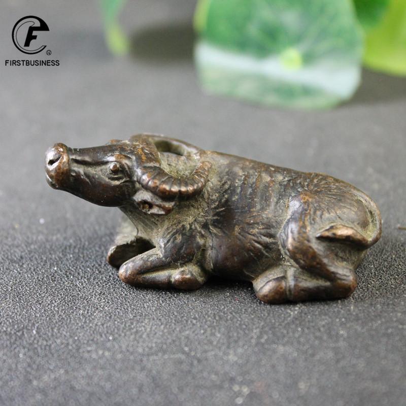 Antique Bronze Sleeping Cattle Statue Tea Pets Desktop Ornaments Solid Copper Bull Figure Home Decoration Pendant Decor