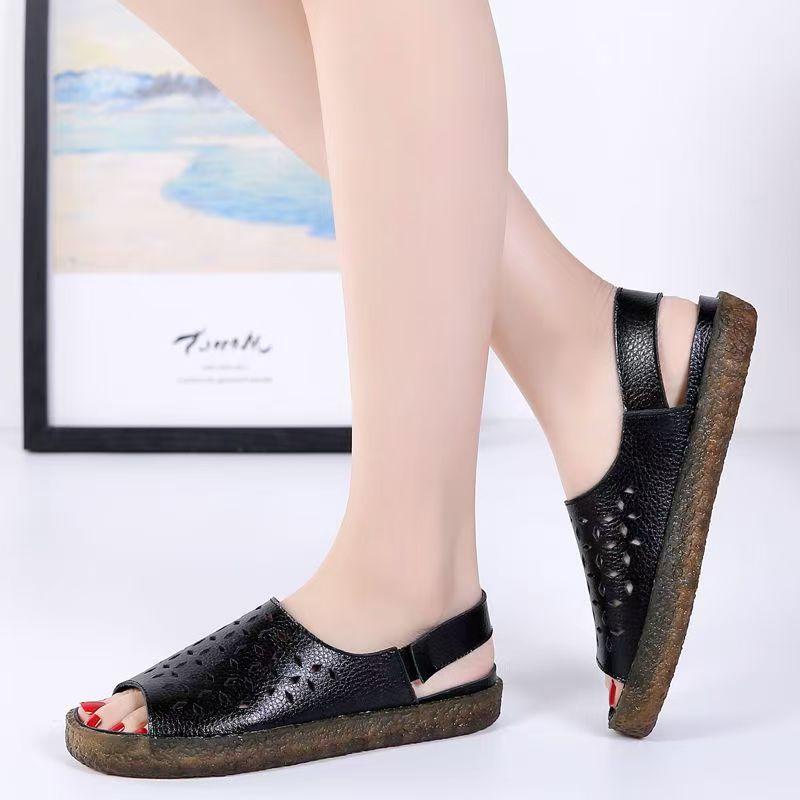 

Женские Сандалии из Натуральной Кожи на Плоской Подошве с Открытым Носком Летние Новые Мягкая Подошва Перфорация Дышащие Липучки Для Улицы Пляжа 35 чёрный