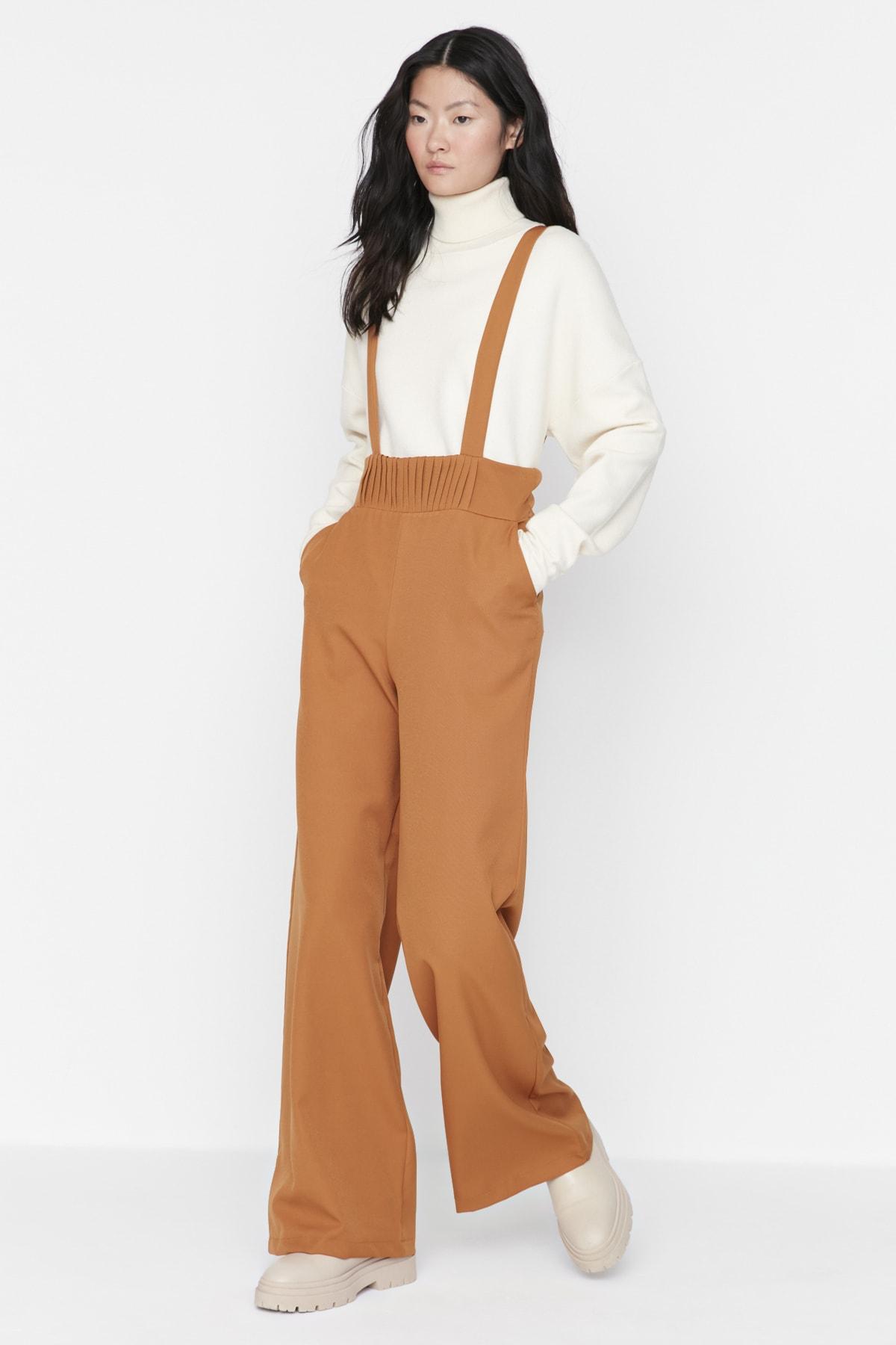 

Комбинезон - Коричневый - Классический крой