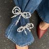 Spilla con Fiocco in Resina Elegante con Perle Finte Clip per Orlo dei Pantaloni Catena Leggera per Polsini per Outfit Casual