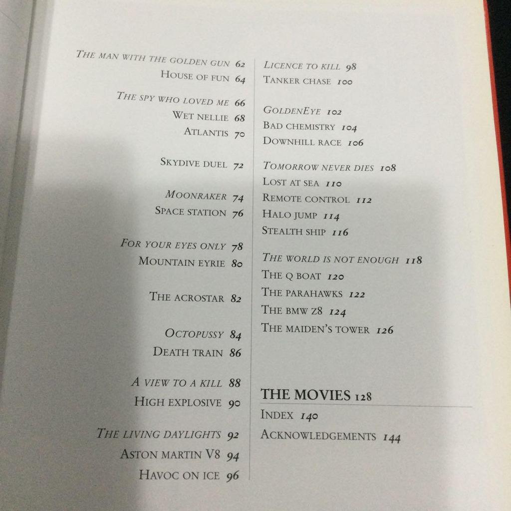 [USED] DK James Bond 007 Foreign Books Movies James Bond Movie