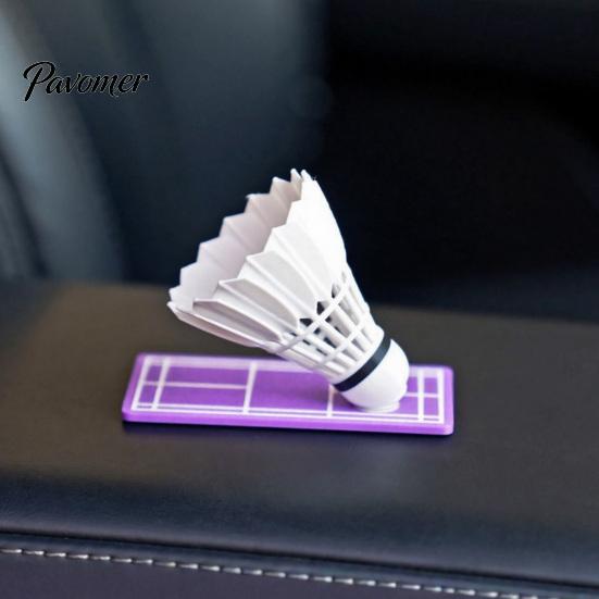 Schwenkbares Badminton Schreibtischzubehör Rotierendes Autoornament mit Mechanismus, Federball Armaturenbrett Kunststofffigur Dekoration für Innenraum, Geschenk Sport