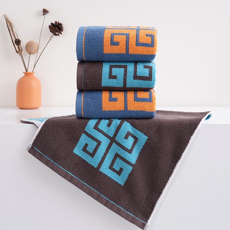 Elegant Cotton Jacquard Sports Towel - Thick, Absorbent, Gift-Ready
