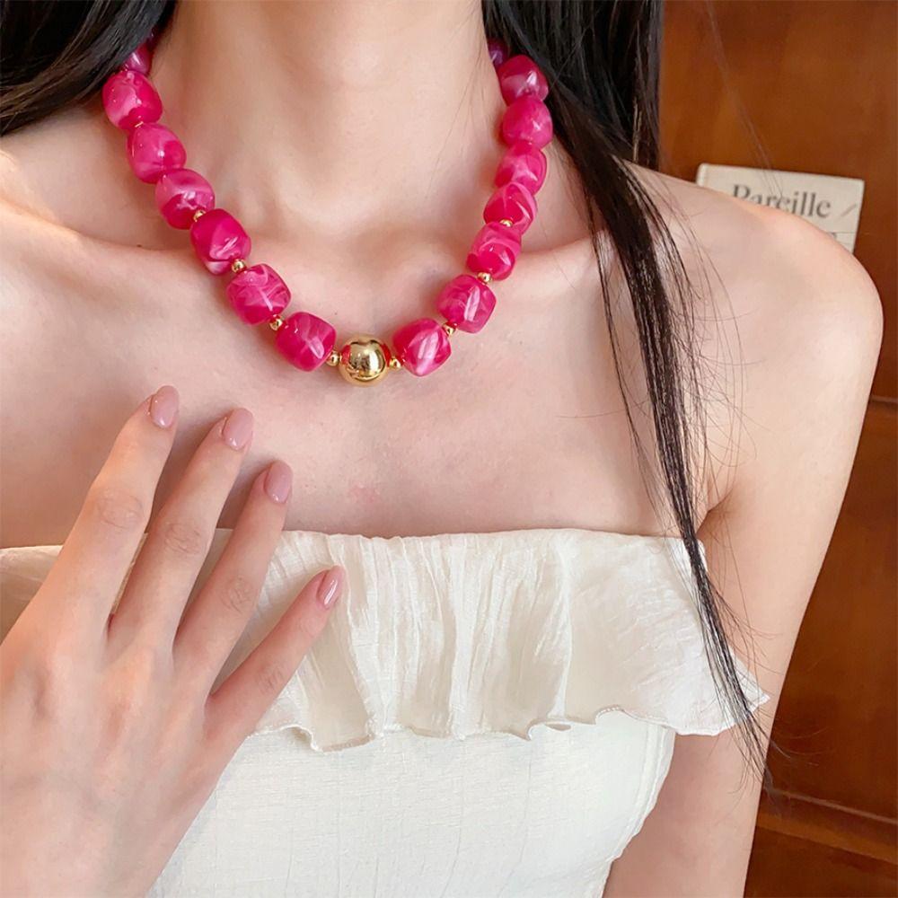 Smudge Effect Resin Beaded Chokers Multi Color Acrylic Pendant Chain Beaded Necklace Daily Wear