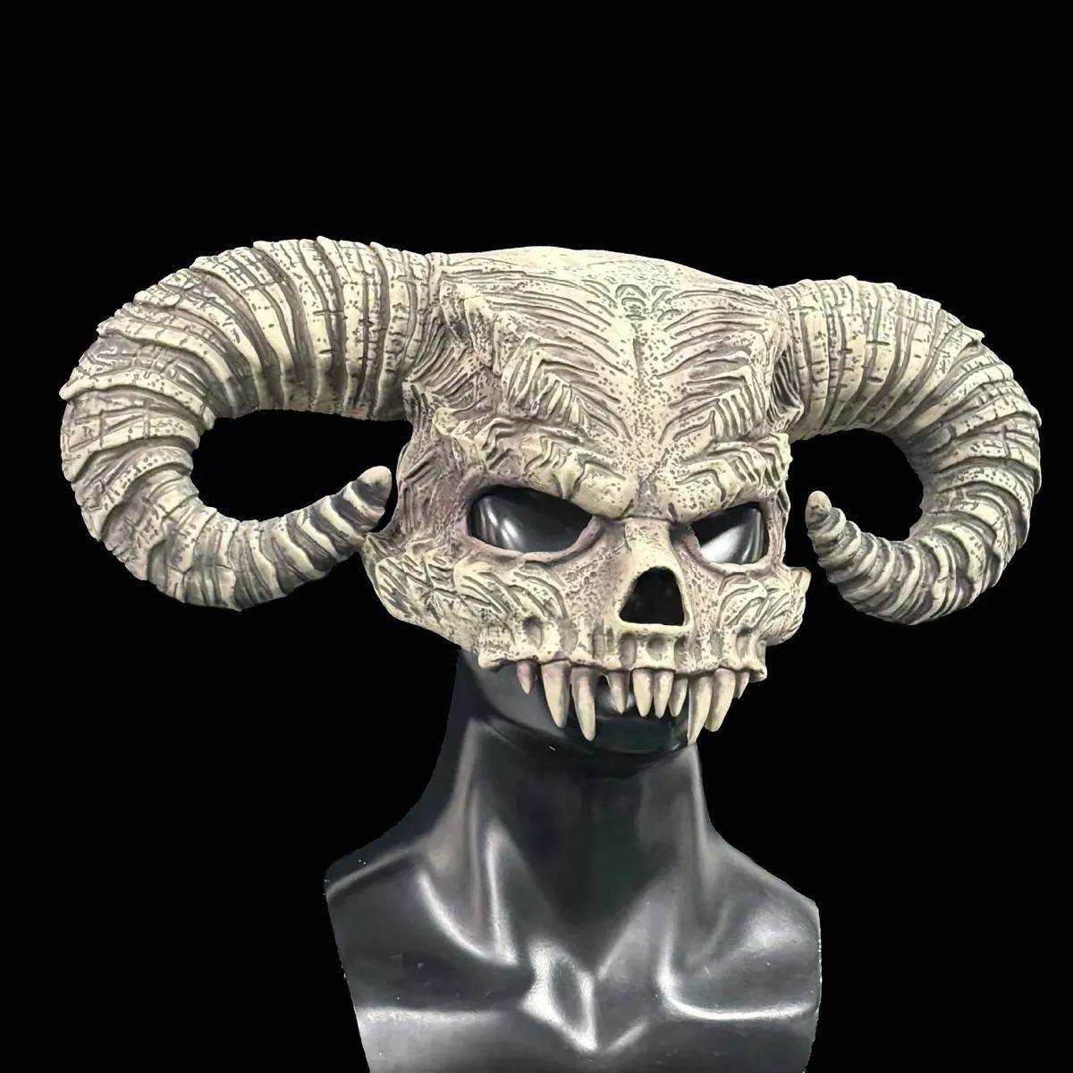 Latex half-face headgear skull cow mask One size fits all adults бежевый