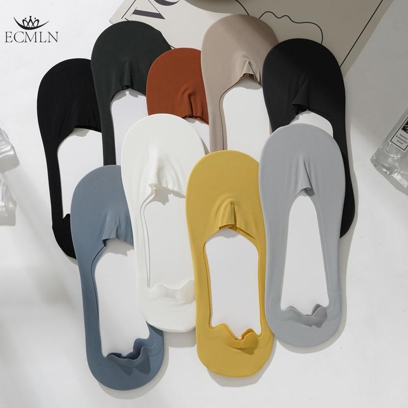 Spring and Summer Ice Silk Boat Socks Men's Silicone Anti-heel Drop Invisible Socks Men's Thin Towel Bottom Sweat Absorption Socks