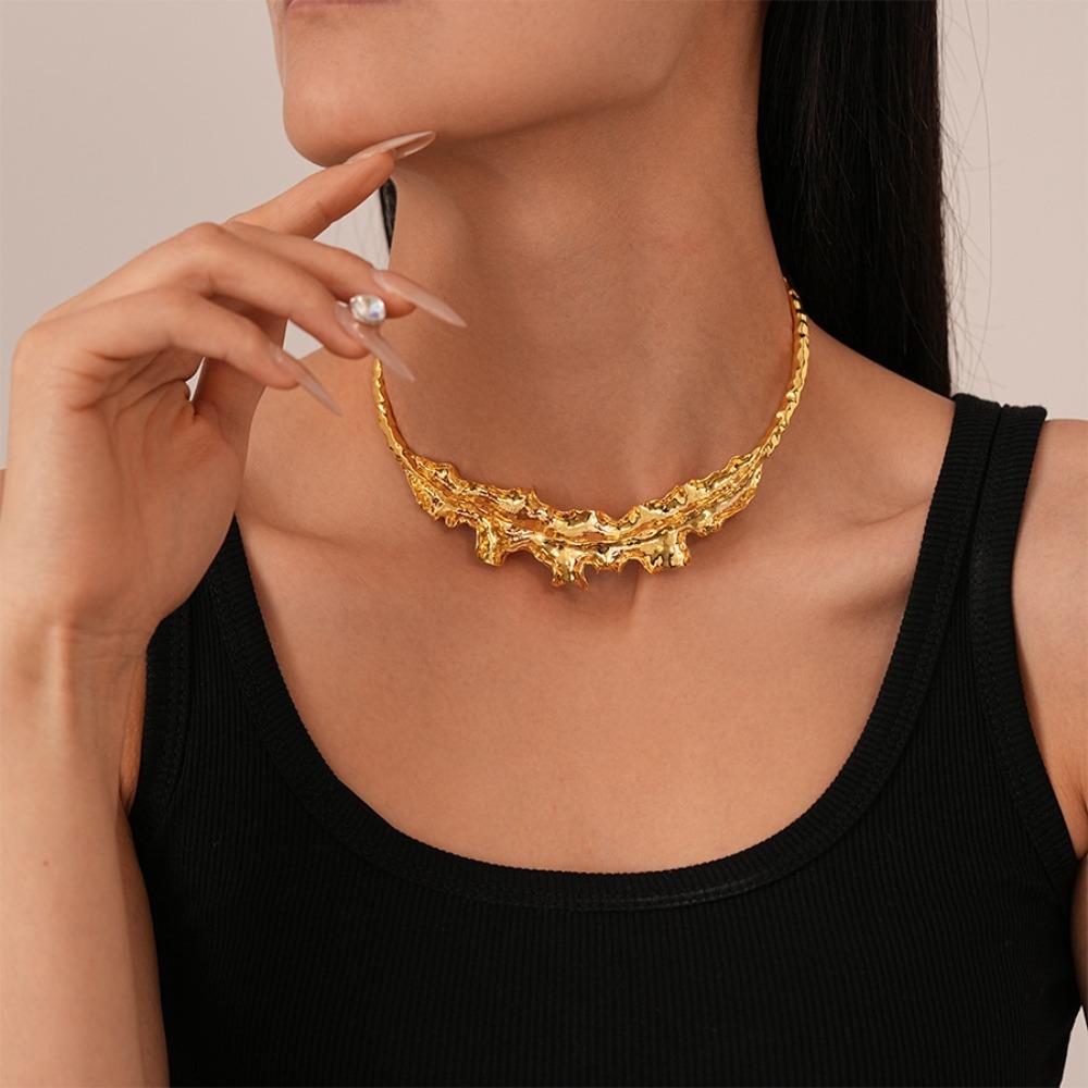 Aesthetic Leaf Chokers Necklace Collar Irregular Exaggerated Choker  Wedding