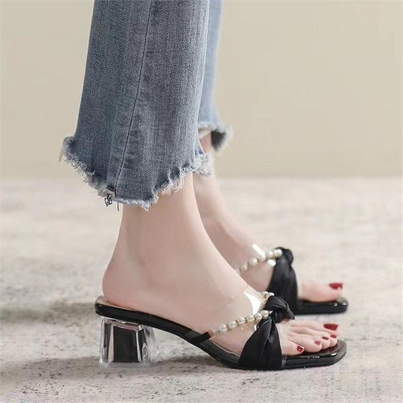 

Женские туфли на высоком каблуке, новые прозрачные сандалии сезона лето 2024 с толстым каблуком и бисерной отделкой, квадратный носок, крутые шлепанцы 40