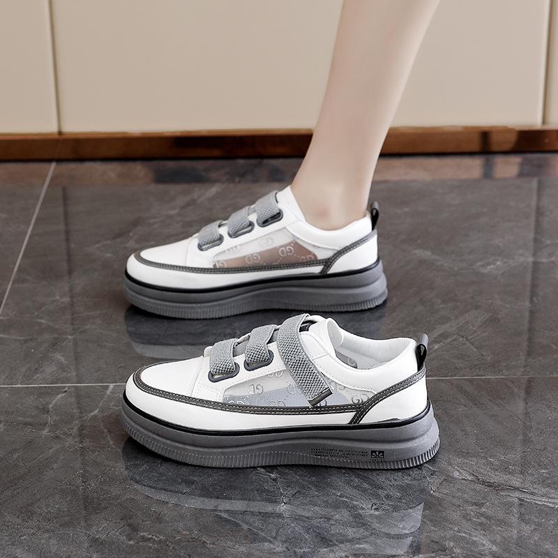 

Velcro little white shoes women s new popular soft-soled sports and leisure board shoes flat-soled with skirts versatile 40 сірий колір