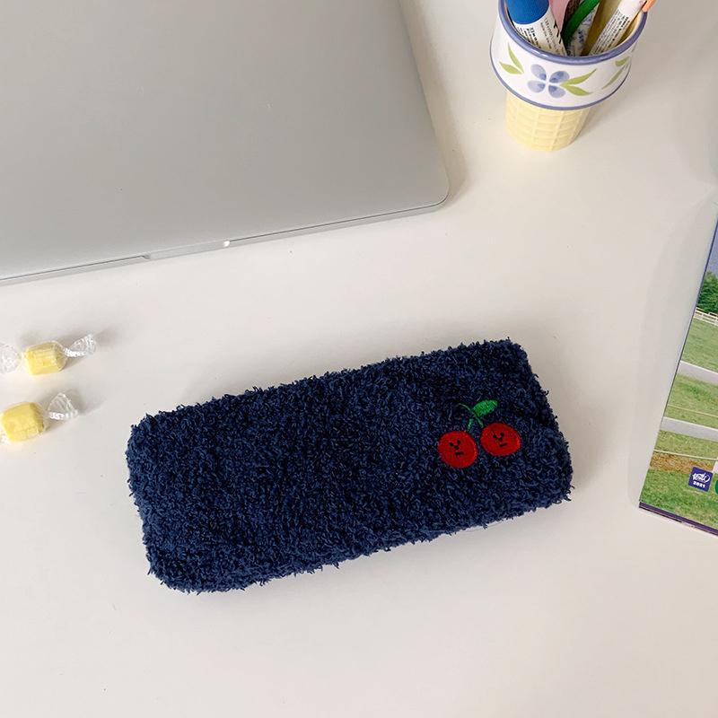 

1Pcs Cherry Pen Case Plush Pen Case Stationery Bag Bear Wool Pencil Case Large Capacity Storage Cosmetic Bag Student Portable Pen Bag синий
