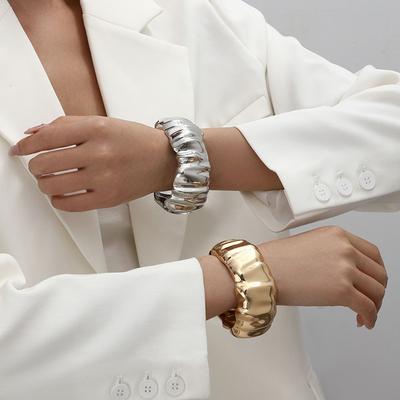 Hand Jewelry Exaggerated Fashion Irregular Design Feeling Pleated Personality Bracelet Ins Cold Wind Bracelet