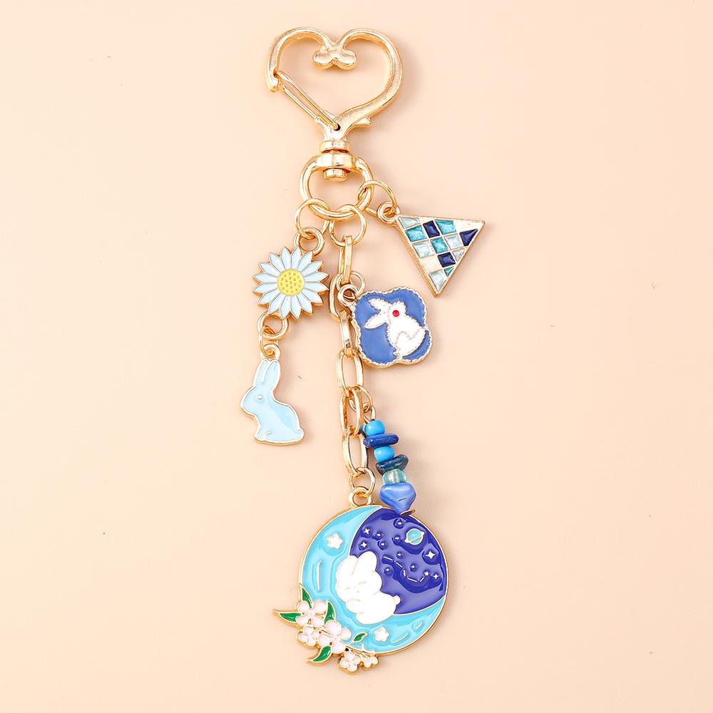 Cute Enamel Flower Butterfly Keychain Women Girls Beads Pearl Key Ring Pendants for Handbag Decor DIY Handmade Jewelry Gifts