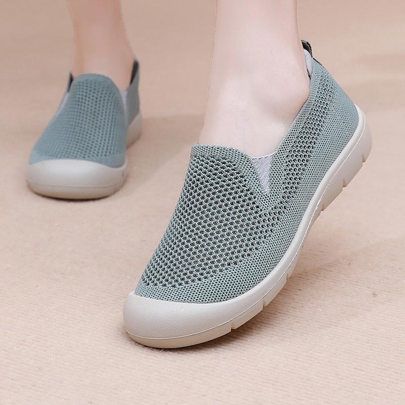 2025 Women's Lightweight Mesh Slip-On Shoes: Breathable, Soft Sole, Non-Slip, Comfortable for Spring/Summer