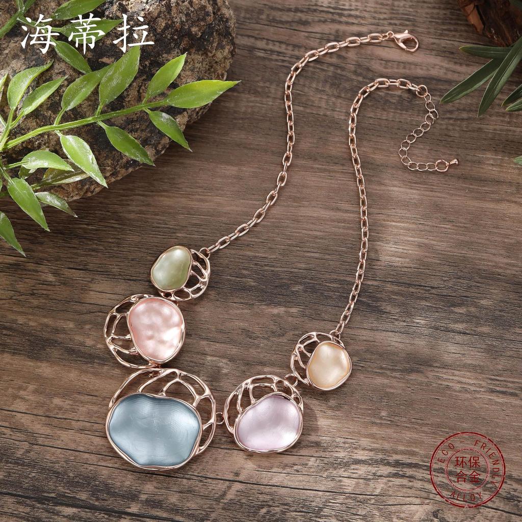 Novo colar de flor oval oca pintado a óleo colorido, colar de liga versátil de flor feminino personalizado