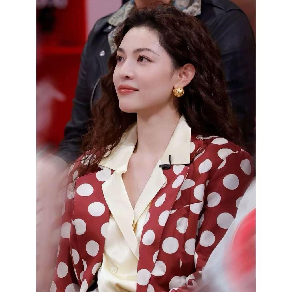 Zhong Chuxi Hollow Woven Hydrangea Earrings – Luxury Spherical Ear Cuffs for Women