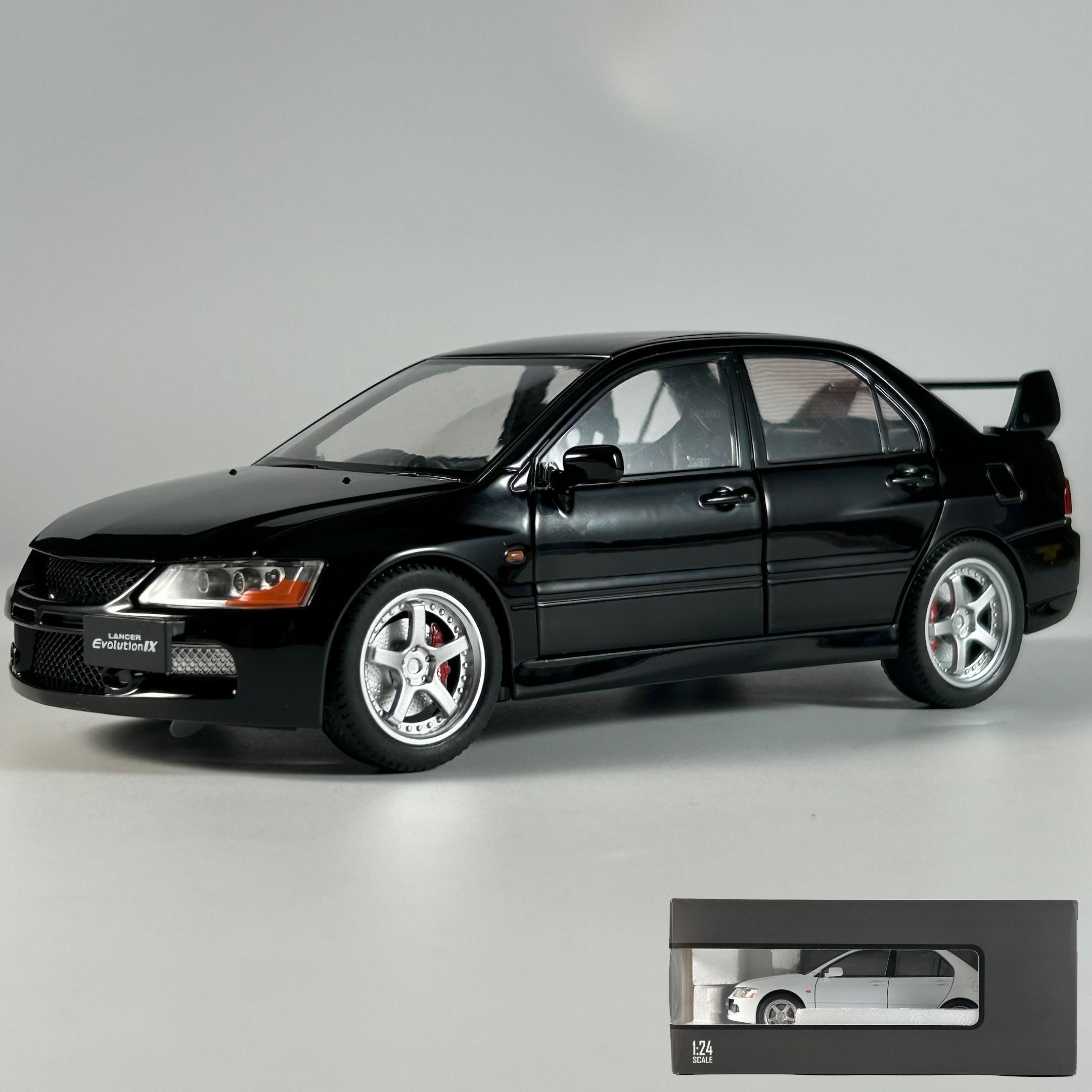 

JDM 1:24 Mitsubishi Lancer Evolution EVO9 Компактний Автомобіль Сплав Метал Литий Модель Автомобіля Найкращий Подарунок на День Народження Для Дитячої Іграшки Колекціонування