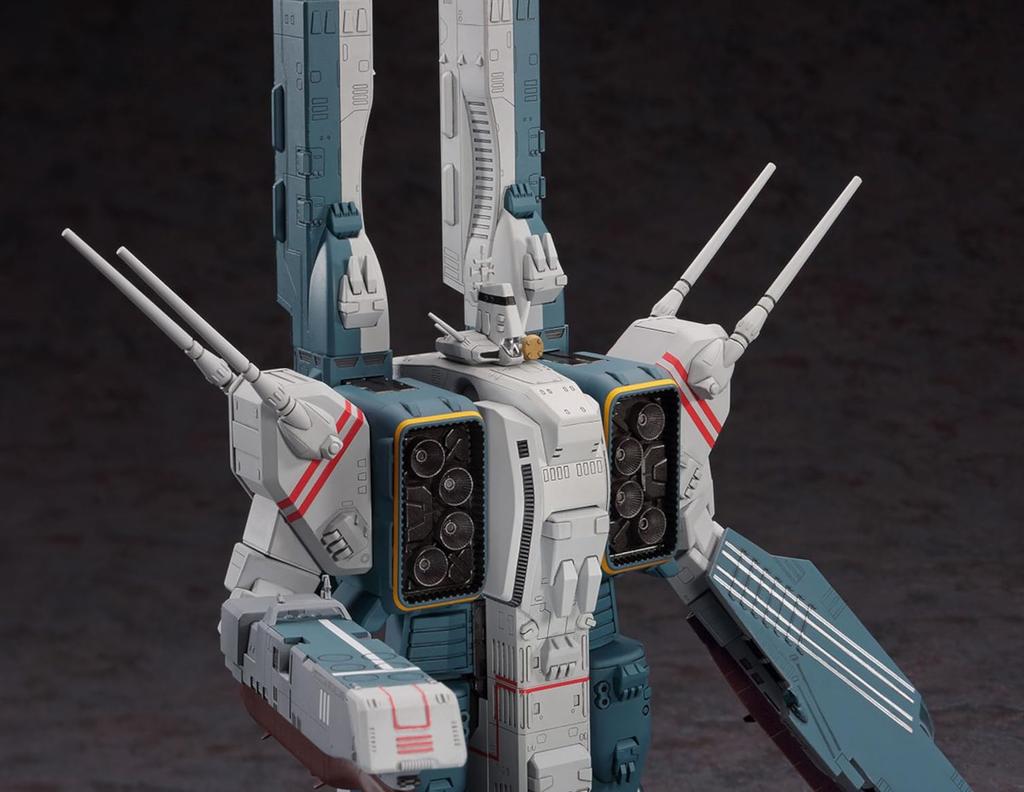 Hasegawa Macross Series Macross Ship Assault Type Prometheus Daedalus Scale Plastic Model Kit 65841 SDF-1 w/ & 1/4000