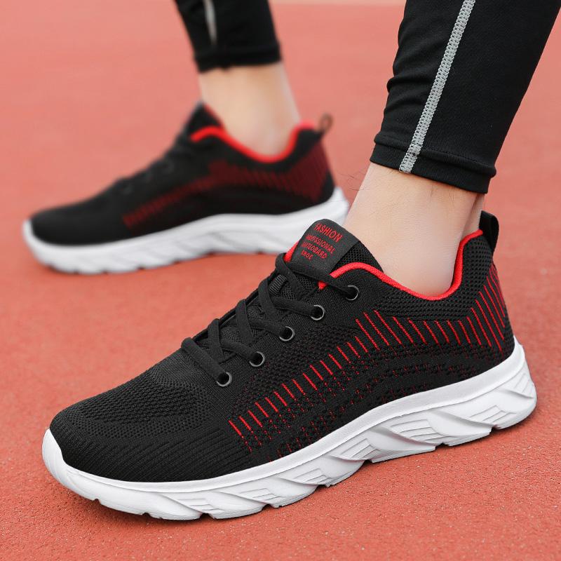 Sneakers för Män Fri Frakt Sport Löparskor Män Sommar Mesh Snörning Träningsskor Lätta Svarta Tennisskor