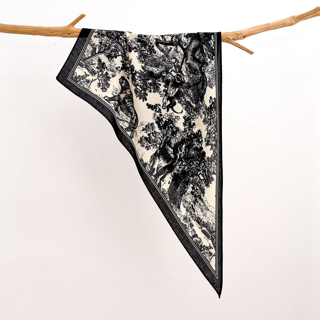 Retro Cotton and Linen Feel Triangular Silk Scarf Women's Four-season Versatile Neck Protection Scarf Headscarf Commuting Accessories Scarf