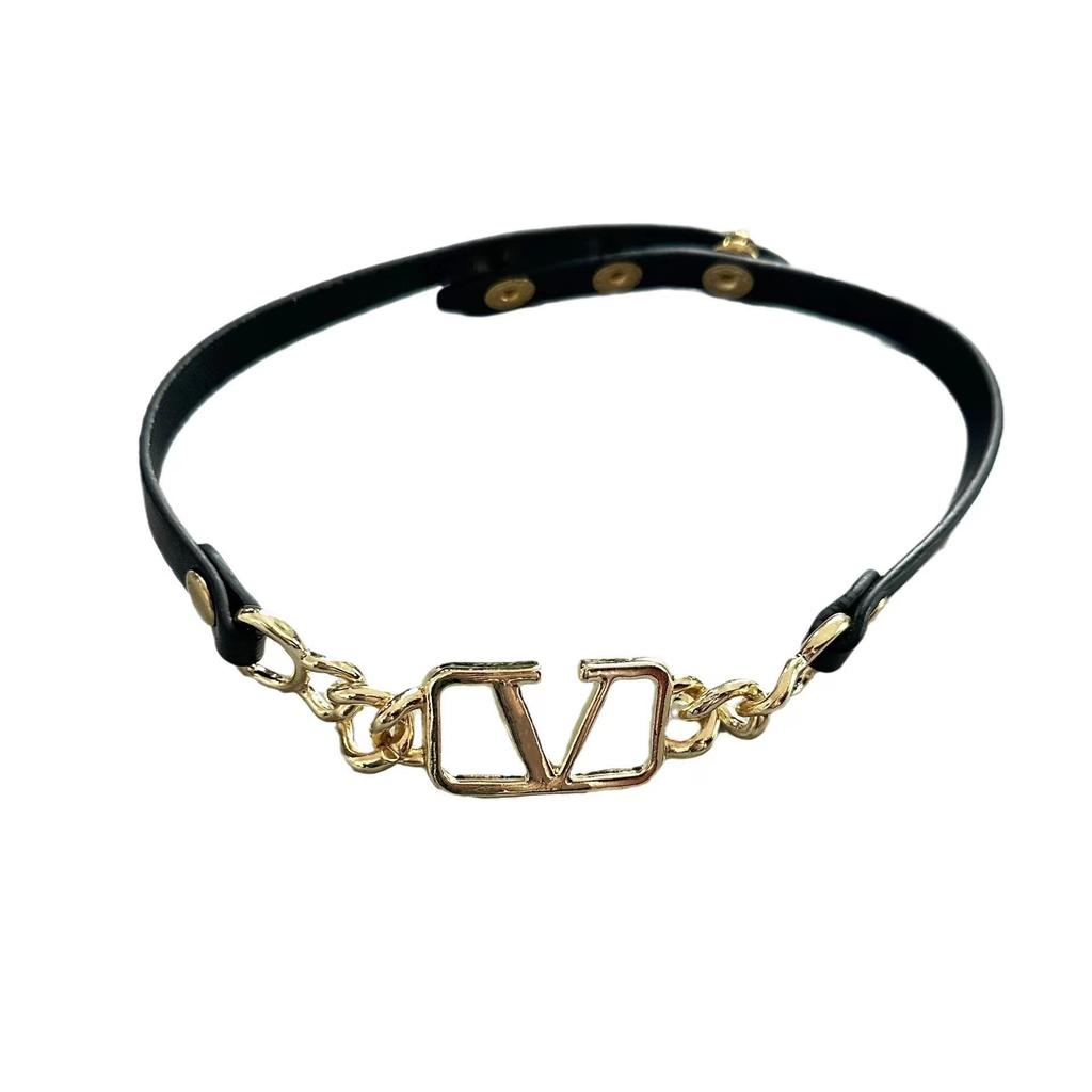 Chic High-End V-Letter Metal and Leather Choker for Women