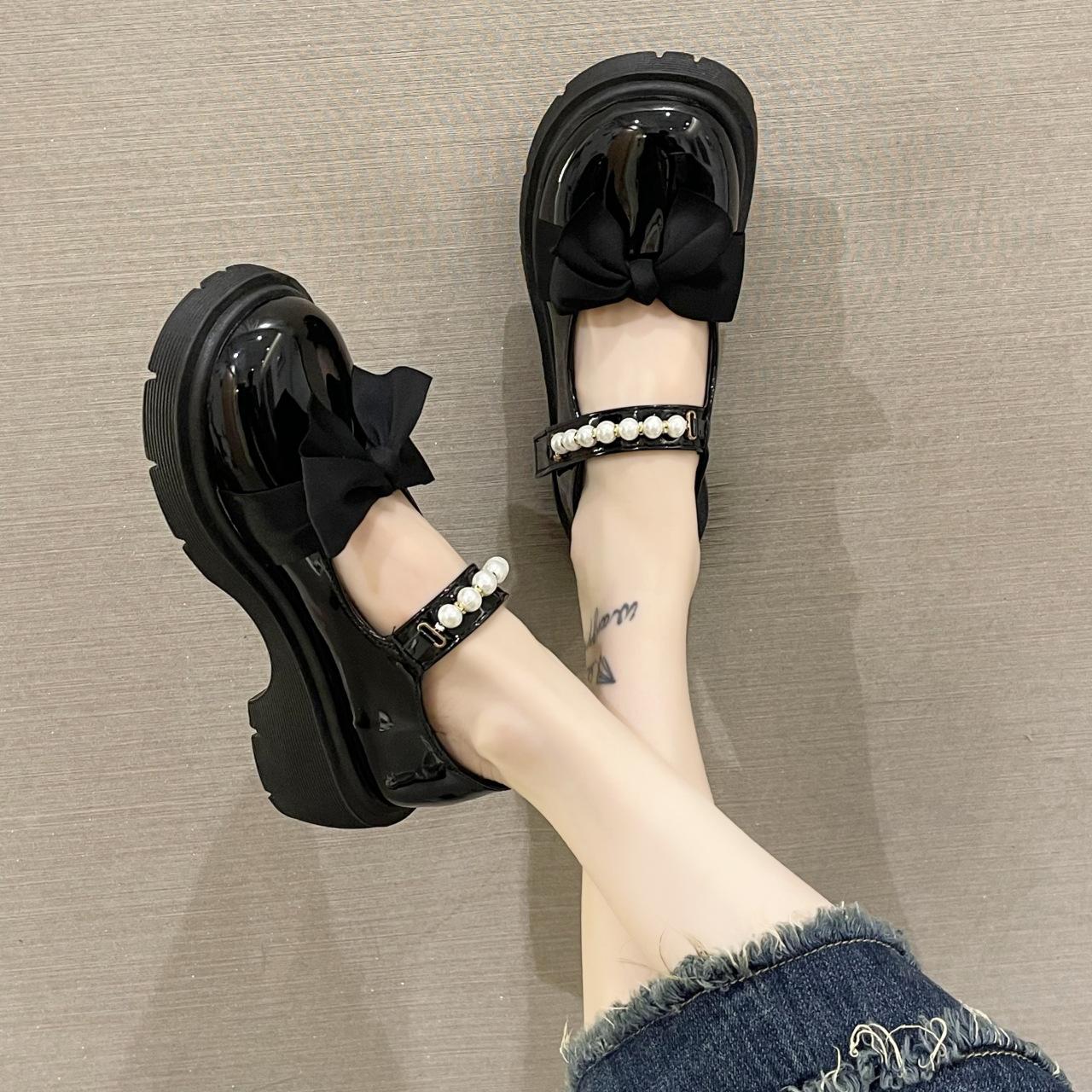 

Туфлі Мері Джейн жіночі 2025 літо нові модні милі бантики платформа товстий каблук перли маленькі шкіряні туфлі високий каблук збільшення 40 чорний