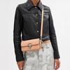 Coach Borsa a mano Studio 20 con logo argento e patta in pelle da donna Beige CE331-LHWFT
