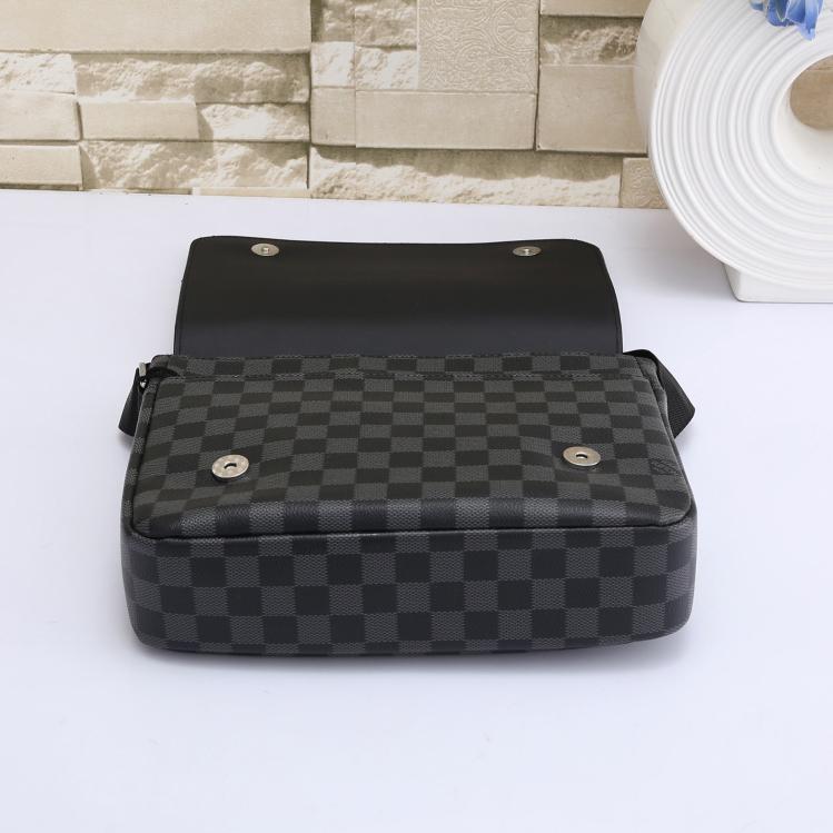 Buy Fashion Plaid Messenger Bags Men's Leather Single Shoulder Bag