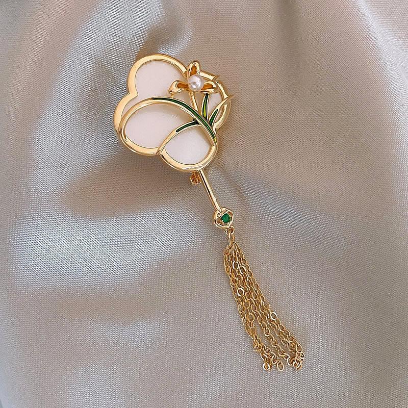New Style Ancient Style Cheongsam Brooch Break Pressure Temperament Safe Buckle Pin Hanfu Bamboo Tassel Accessories