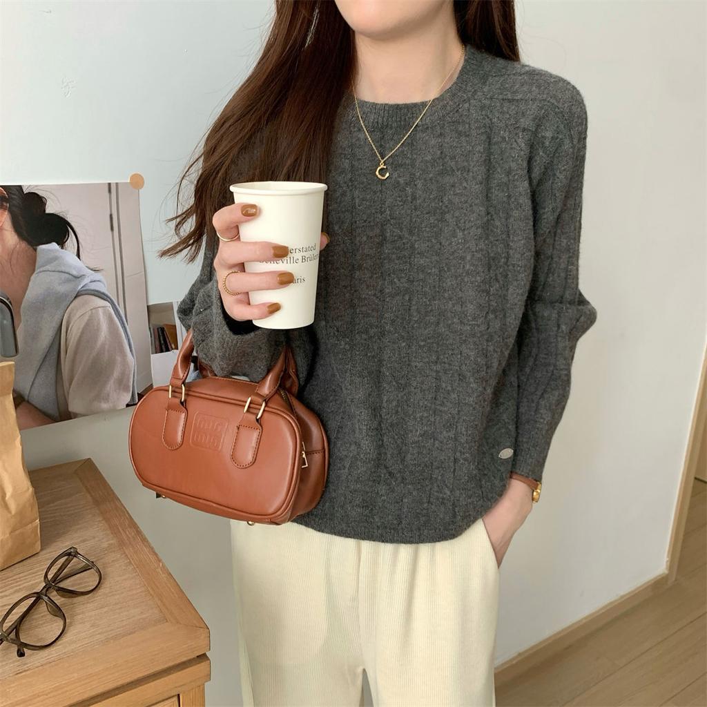 Women's Sweater Short Pullover Round Neck Sweater Autumn and Winter Retro Knitted Top