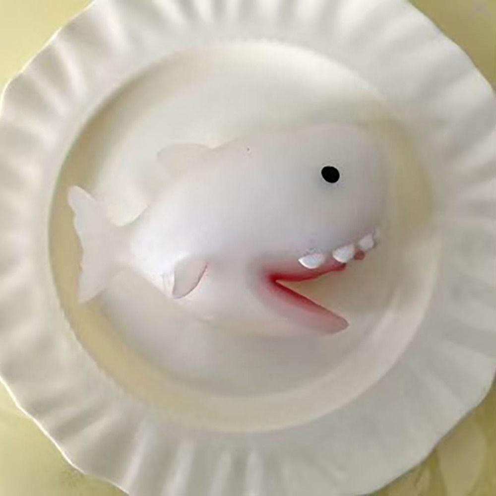 Decompression Design Color Changing Shark Toy Sunlight Sensitive Fidget Shark Toy  For Children