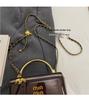 Vintažinė Miu maža kvadratinė grandinėlės rankinė - moteriška kasdienio stiliaus rankinė per petį ir crossbody