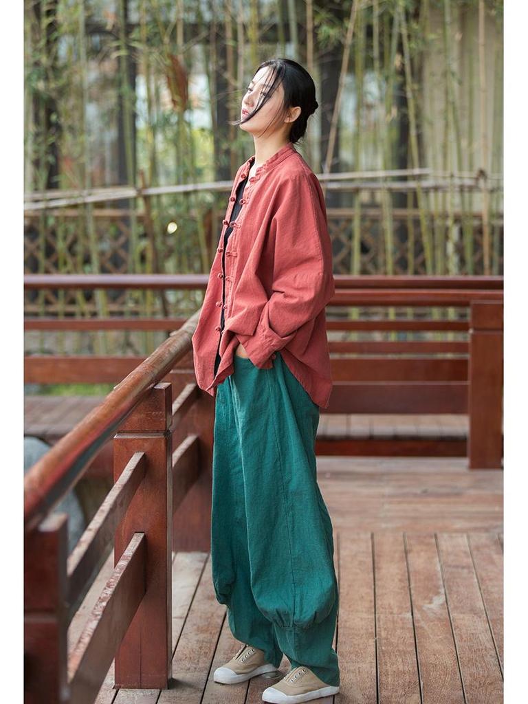 Wiosna/Lato 2025 Damski Bawełniany Lniany Ramie Zen Garnitur do Herbaty Kardigan: Postarzany piaskowy odcień do fotografii podróżniczej.