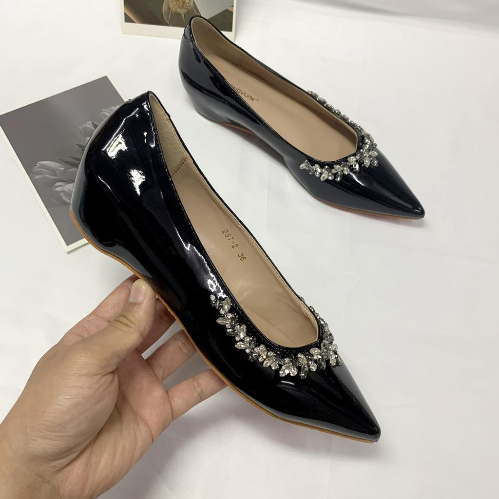 Spot Second Hair! French Evening Wind Heightened Rhinestone Pointed Flat Bottom Mary Jane Single Shoes Shallow Mouth Commuter Shoes Women