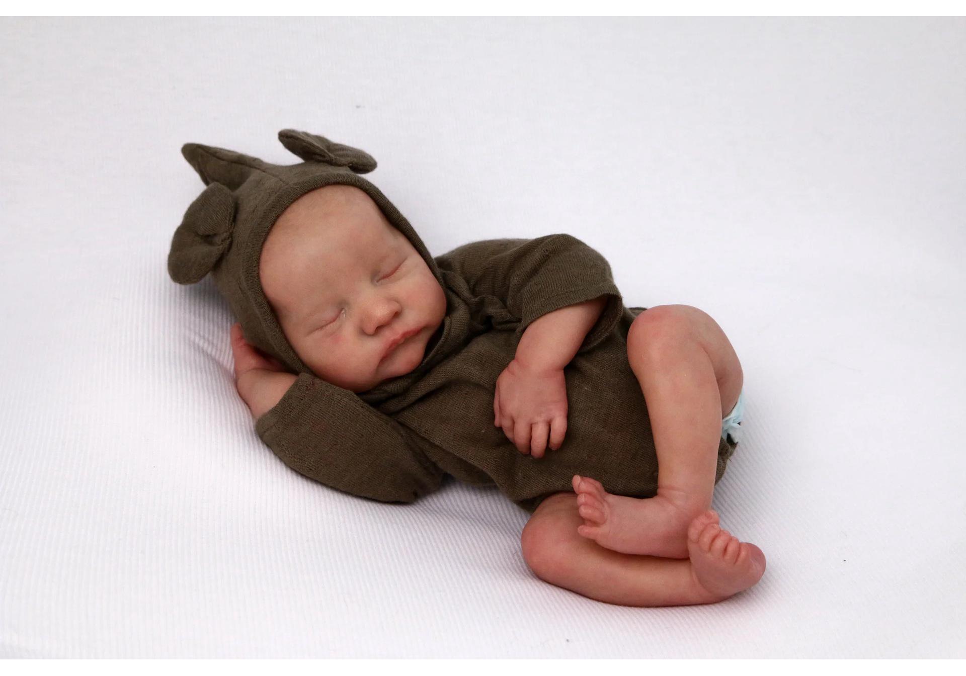 49cm Realistic Reborn Baby Doll - Levi One-piece Outfit 49 cm
