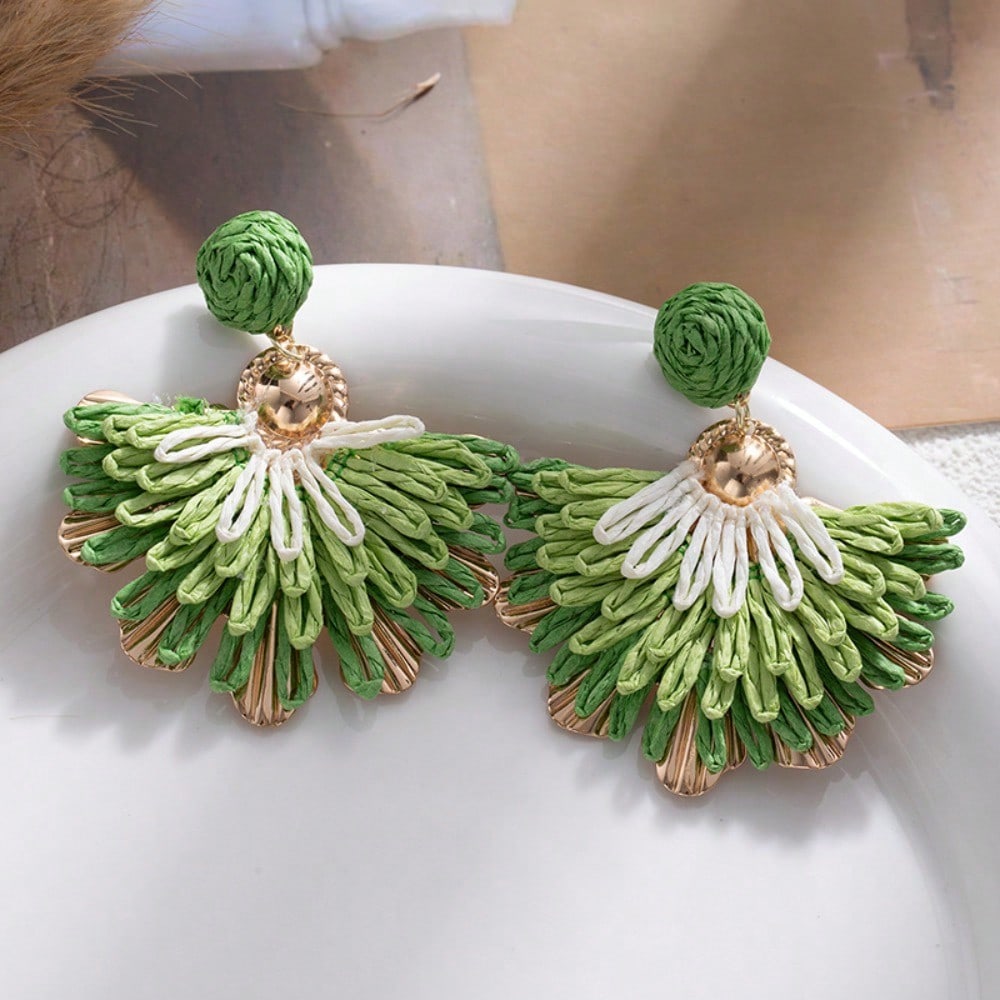 Ethnic Style Hand-woven Colored Fan-shaped Flower Earrings, High-end Bohemian Vacation Earrings