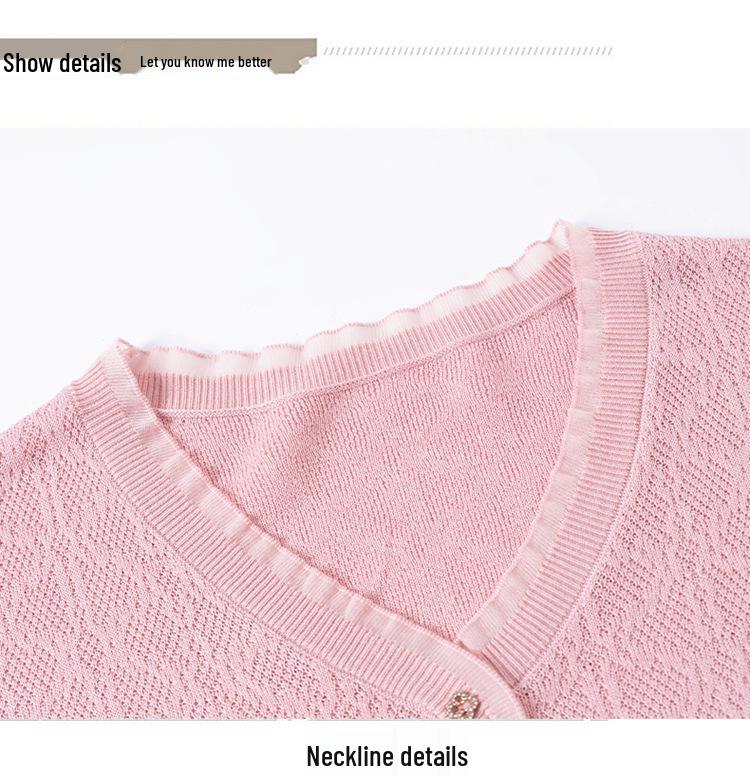 Women's Light Luxury V-Neck Ice Silk T-Shirt: This Short-sleeved, Mulberry Silk Knit Top Is Popular for Middle-aged Mothers This Summer.