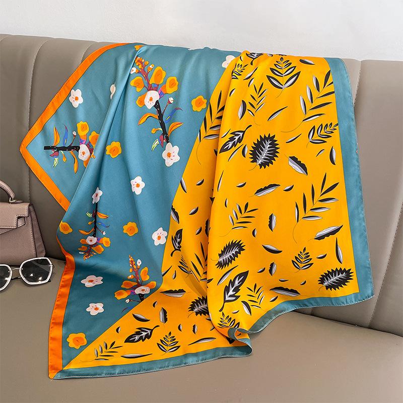 Foulard in raso di seta con stampa a catena da 70 cm per donna, fazzoletto stampato, bandana quadrata da testa per donna, scaldacollo piccolo, Hijab, signora, ragazza
