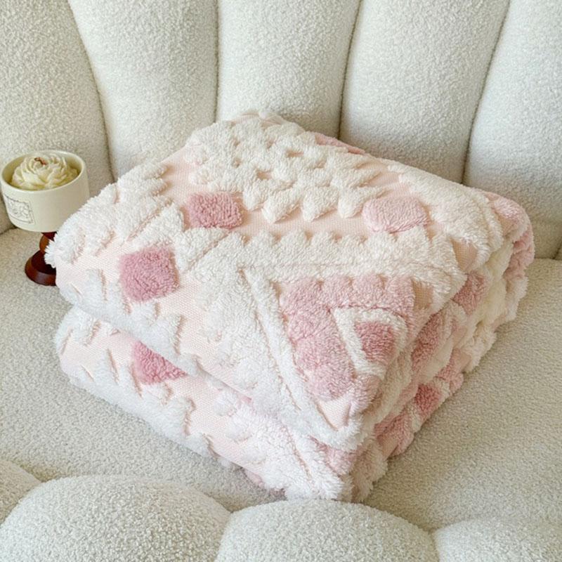 Geometric Jacquard Taff Velvet Blanket Lamb Wool Warm Nap Sofa Cover for Napping Double Layered Thick Bed Sheets for Home