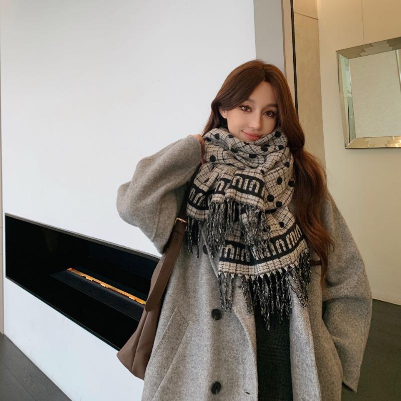 Letter plaid premium imitation cashmere scarf women's winter versatile couple scarf thickened warm fringed shawl