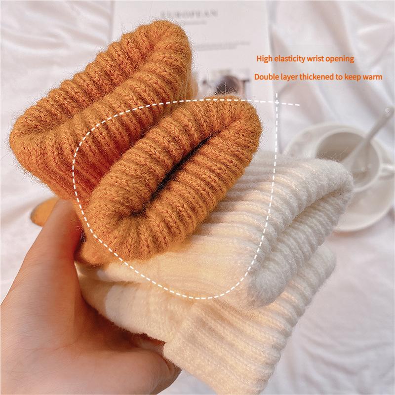 Thermal Touchscreen Gloves Women Fleece Lined Winter Cycling Knit Pineapple Texture Comfort Grip Unisex One Size Cold Weather Handwear