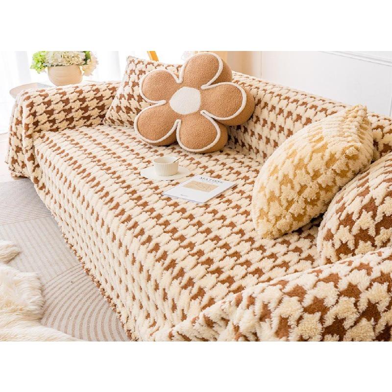 New Winter Lamb Velvet Sofa Cover Cloth Houndstooth Sofa Towel Full Cover Light