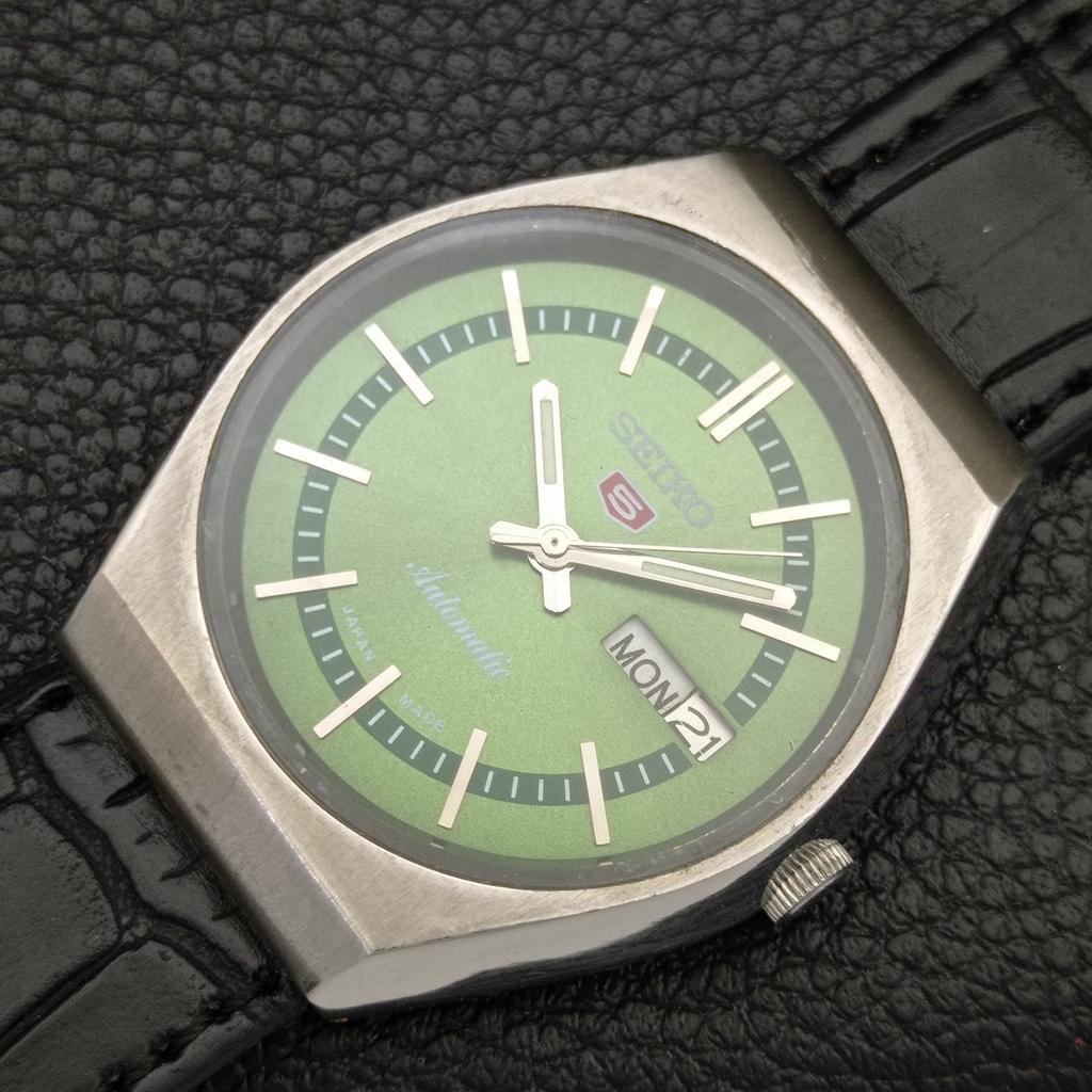 SEIKO 5 AUTOMATIC JAPAN VINTAGE 6319A MENS GREEN COLOR DIAL WATCH a702515-1 R126-a702515