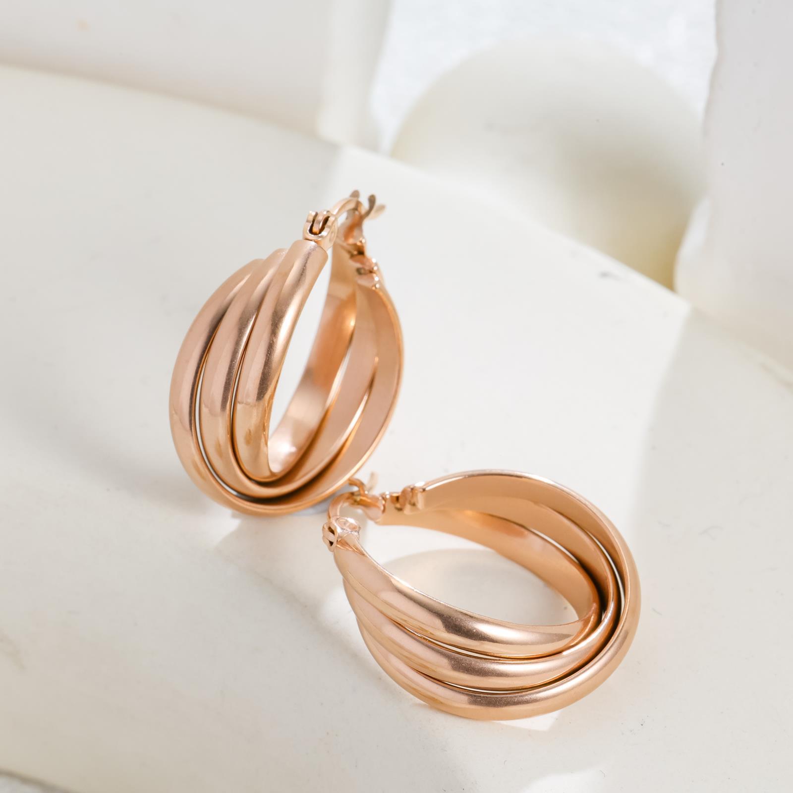 Simple niche design spiral twist metal small circle earrings personalized simple tide titanium steel earrings