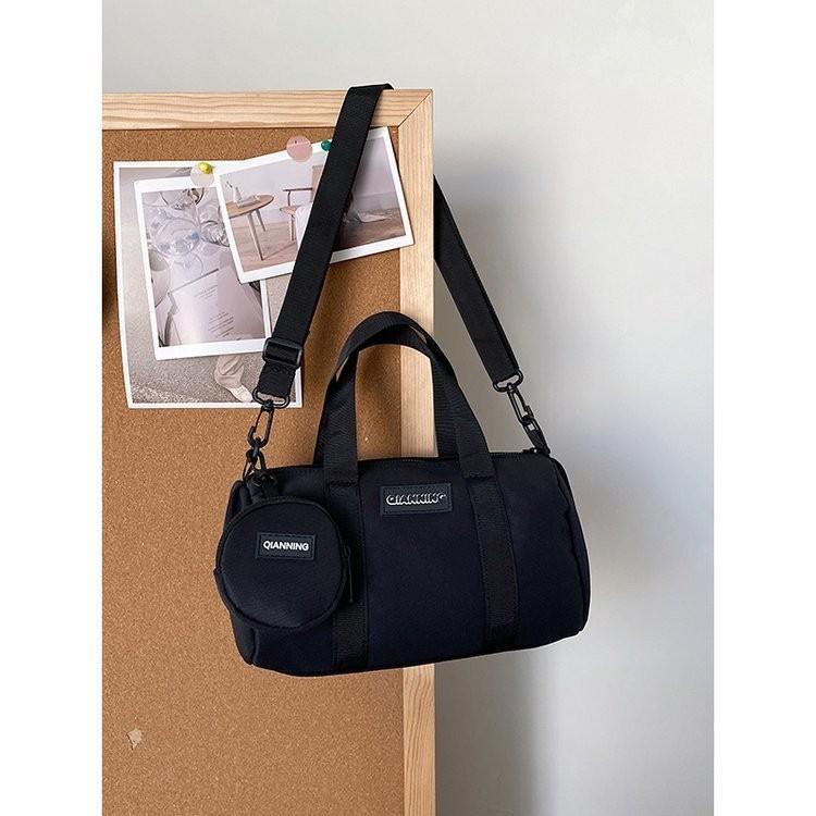 Simple Stylish White Shoulder Bag Ideal For Casual Travel And School Use