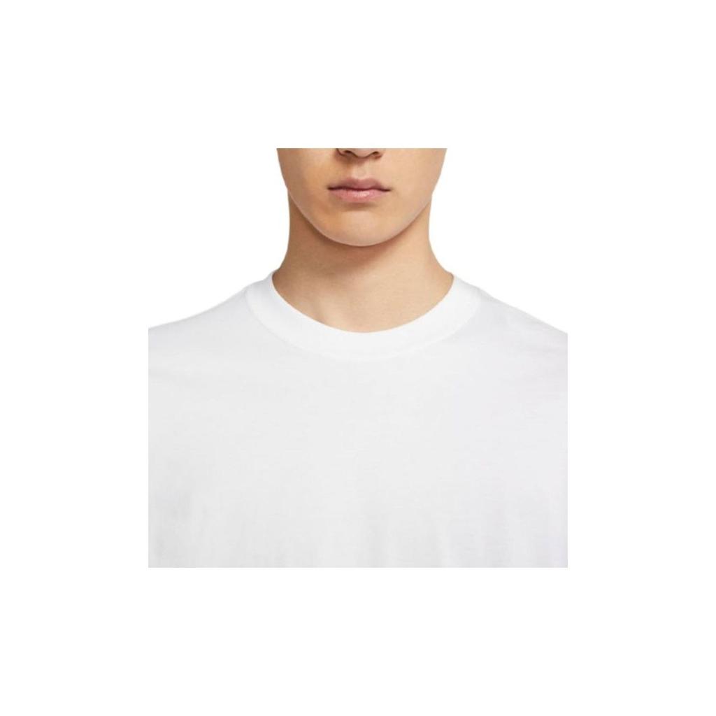 Nike Men's White Solid Loose-Fit Skateboarding Crew Neck T-Shirt