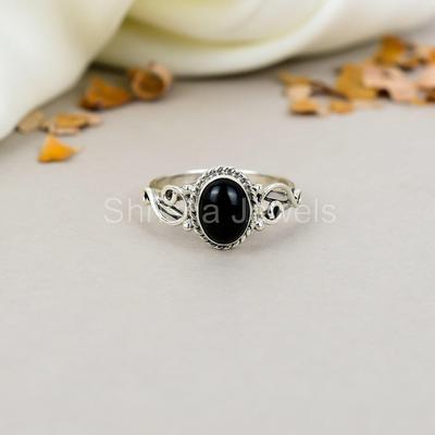 925 Sterling Silver Black Onyx Gemstone Oval Shape Ring For Women